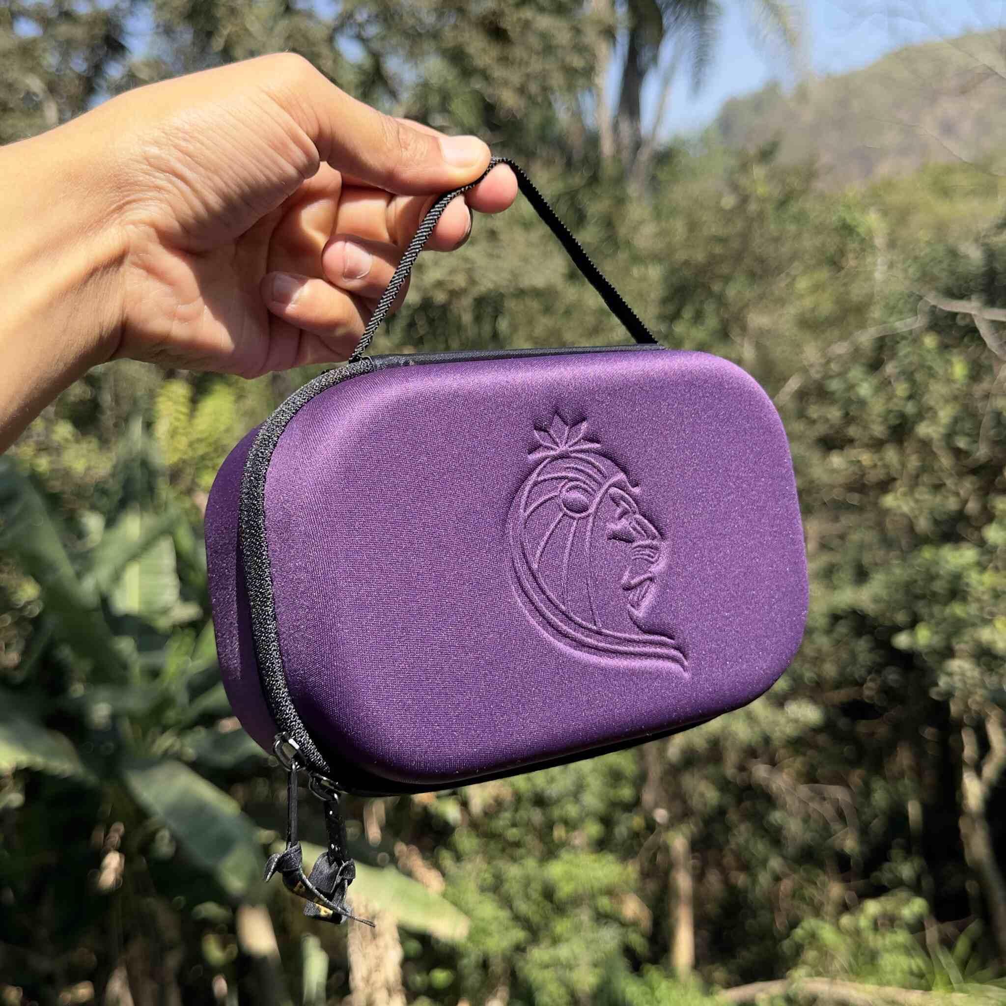 Puff Case Pro x Badaui – Limited Edition