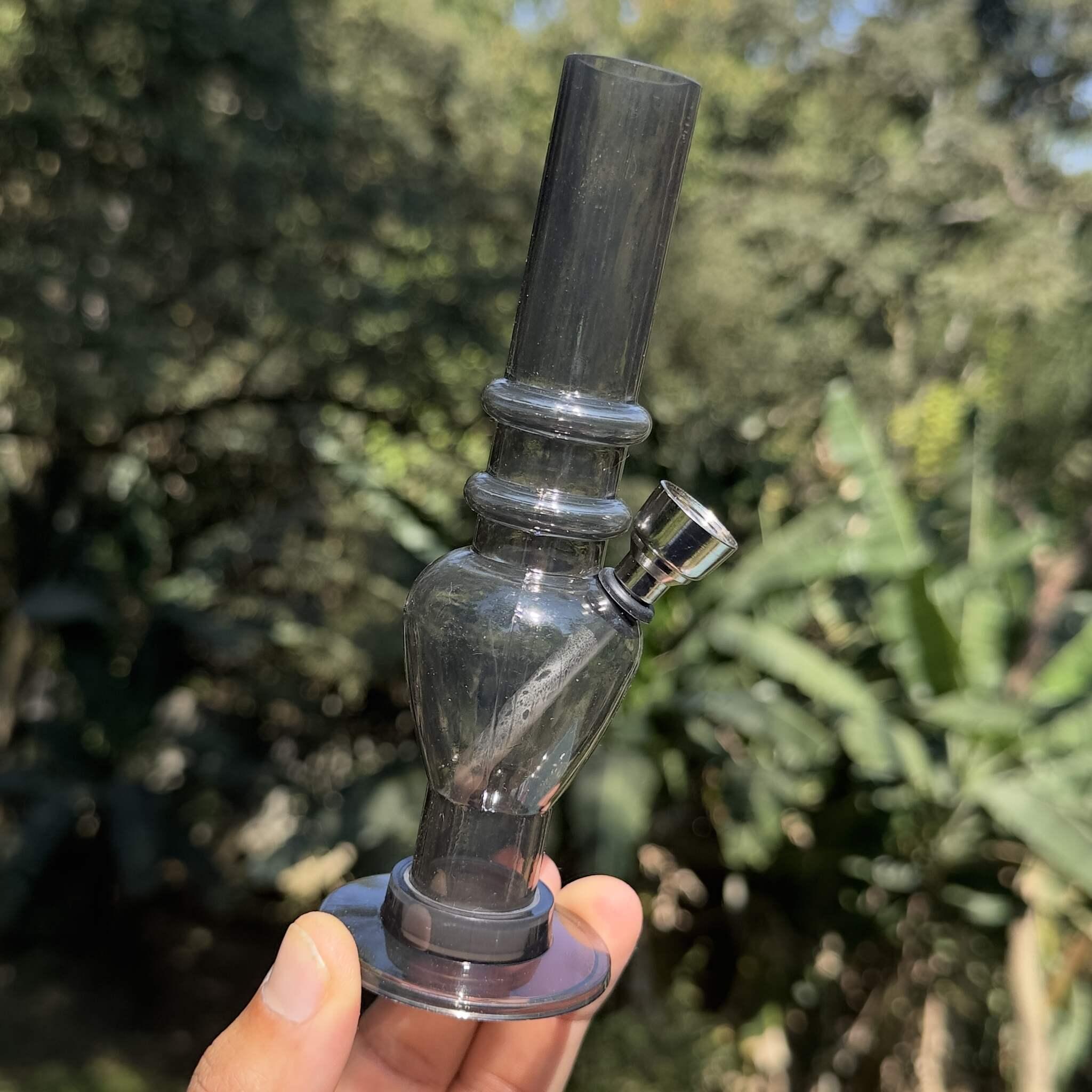 Acrylic Bong 15cm – black