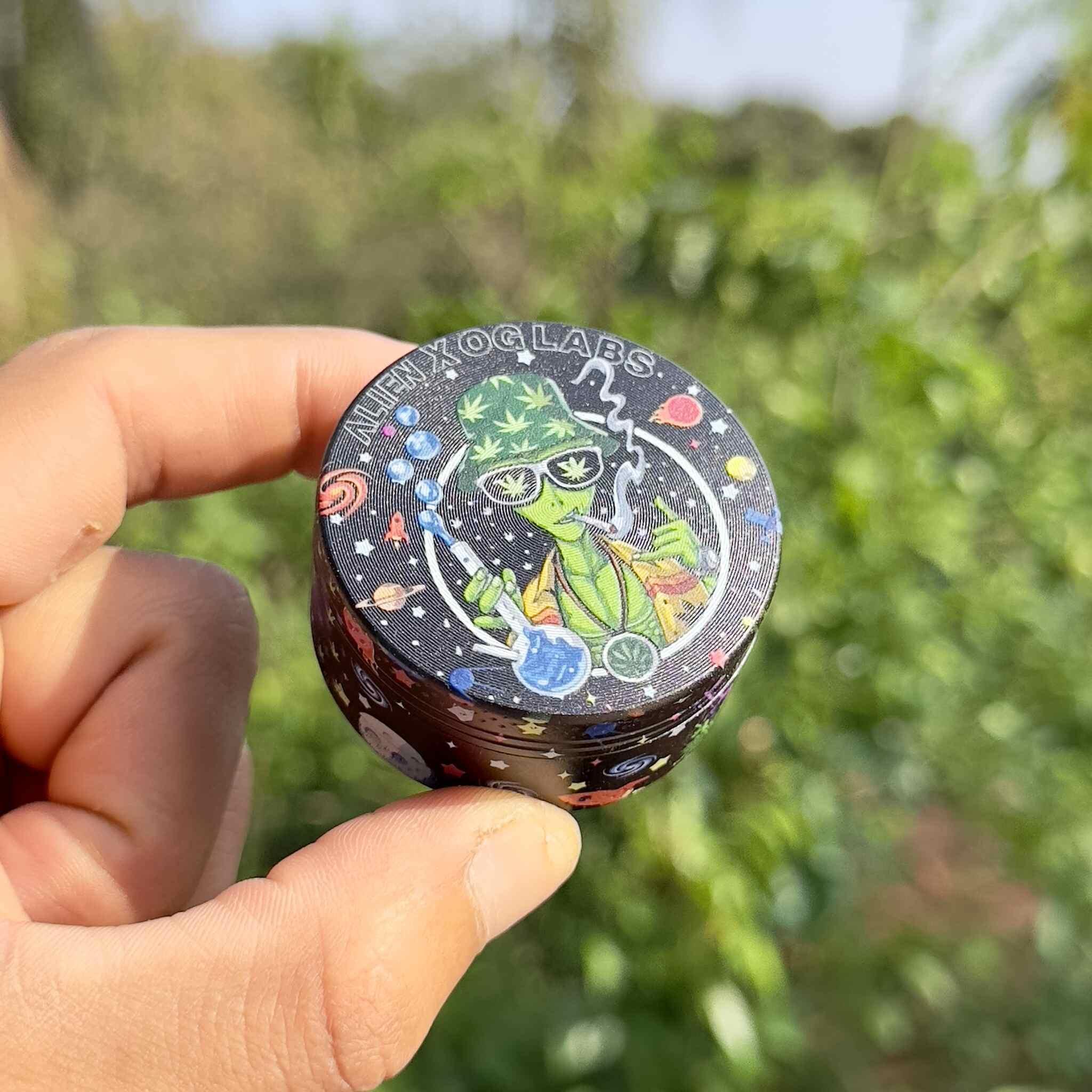 Alien Bong metal grinder – 3 parts 50mm
