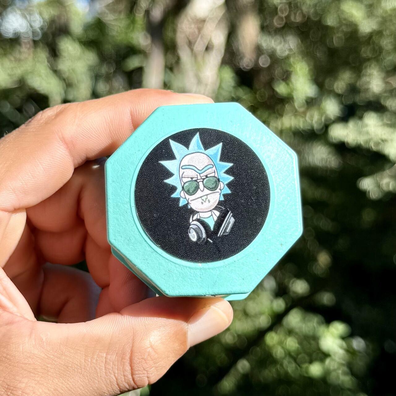 Coconut fiber grinder - Aqua