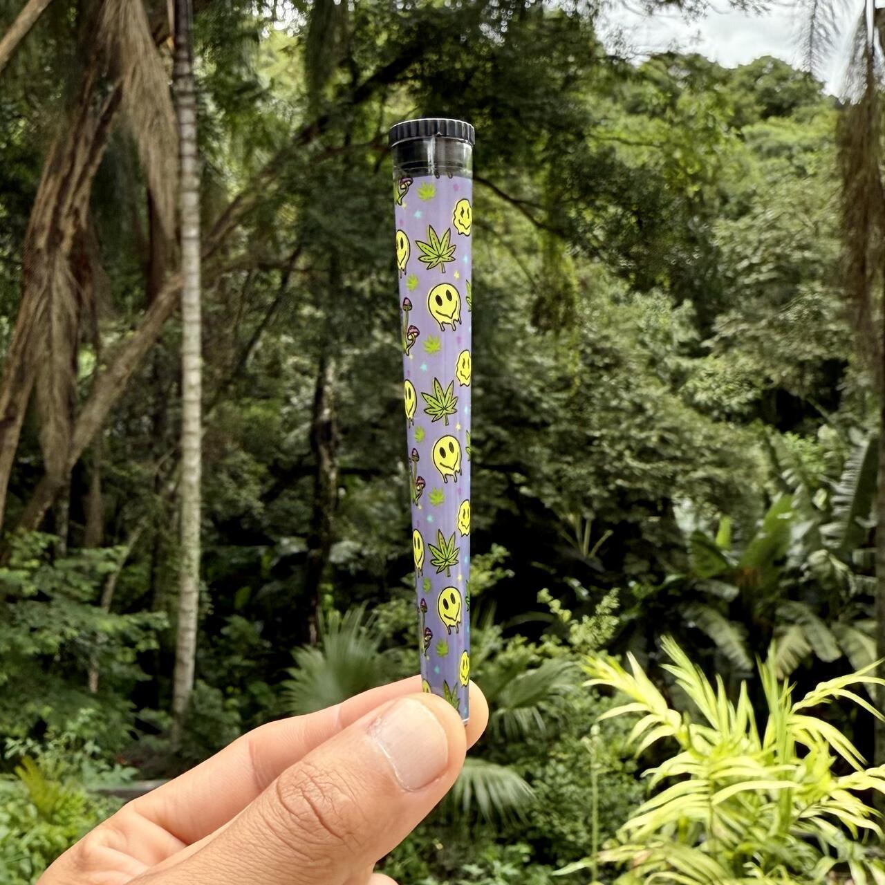 Mocó cigarette holder - acid face