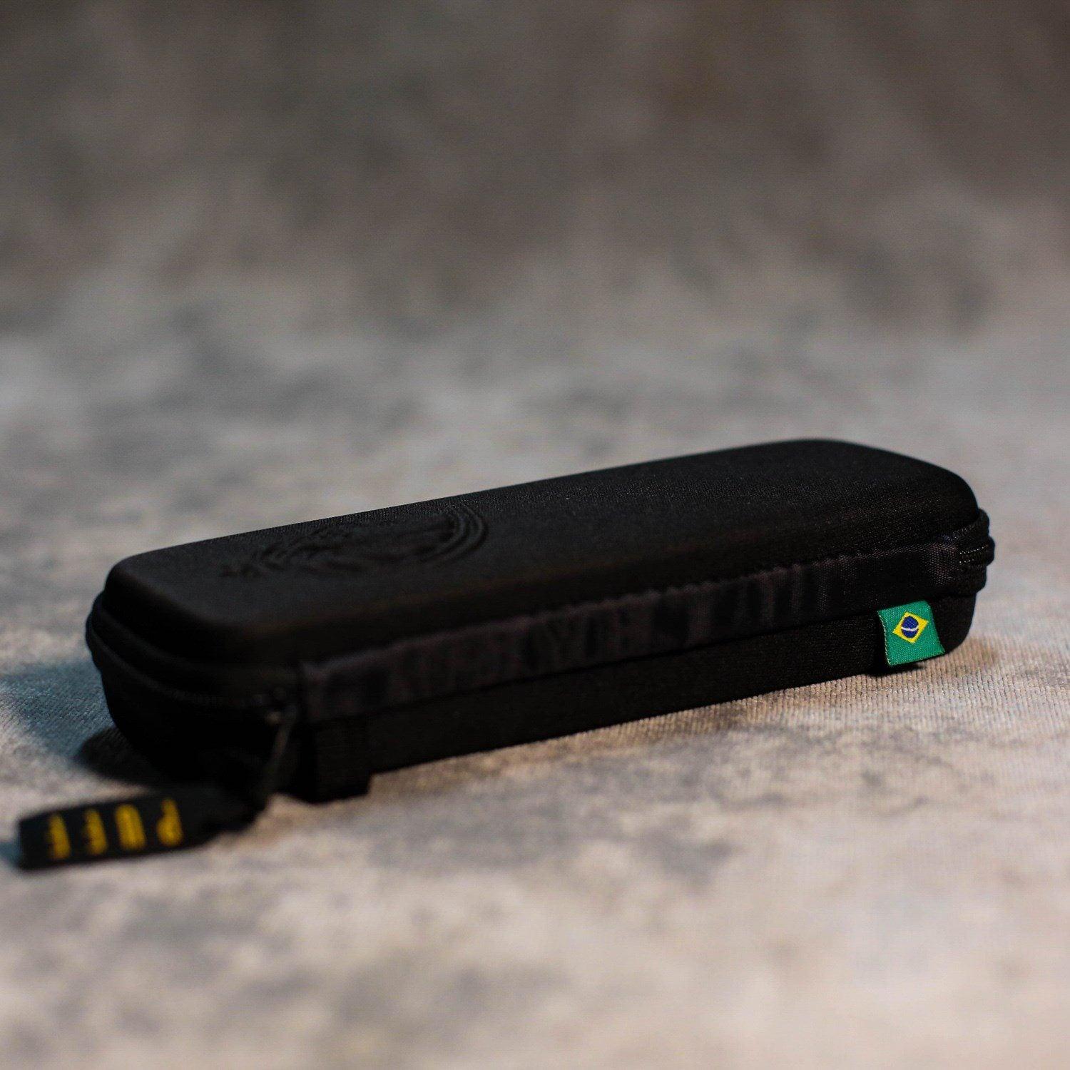 Kit Pink Slim – Black Puff Slim Case