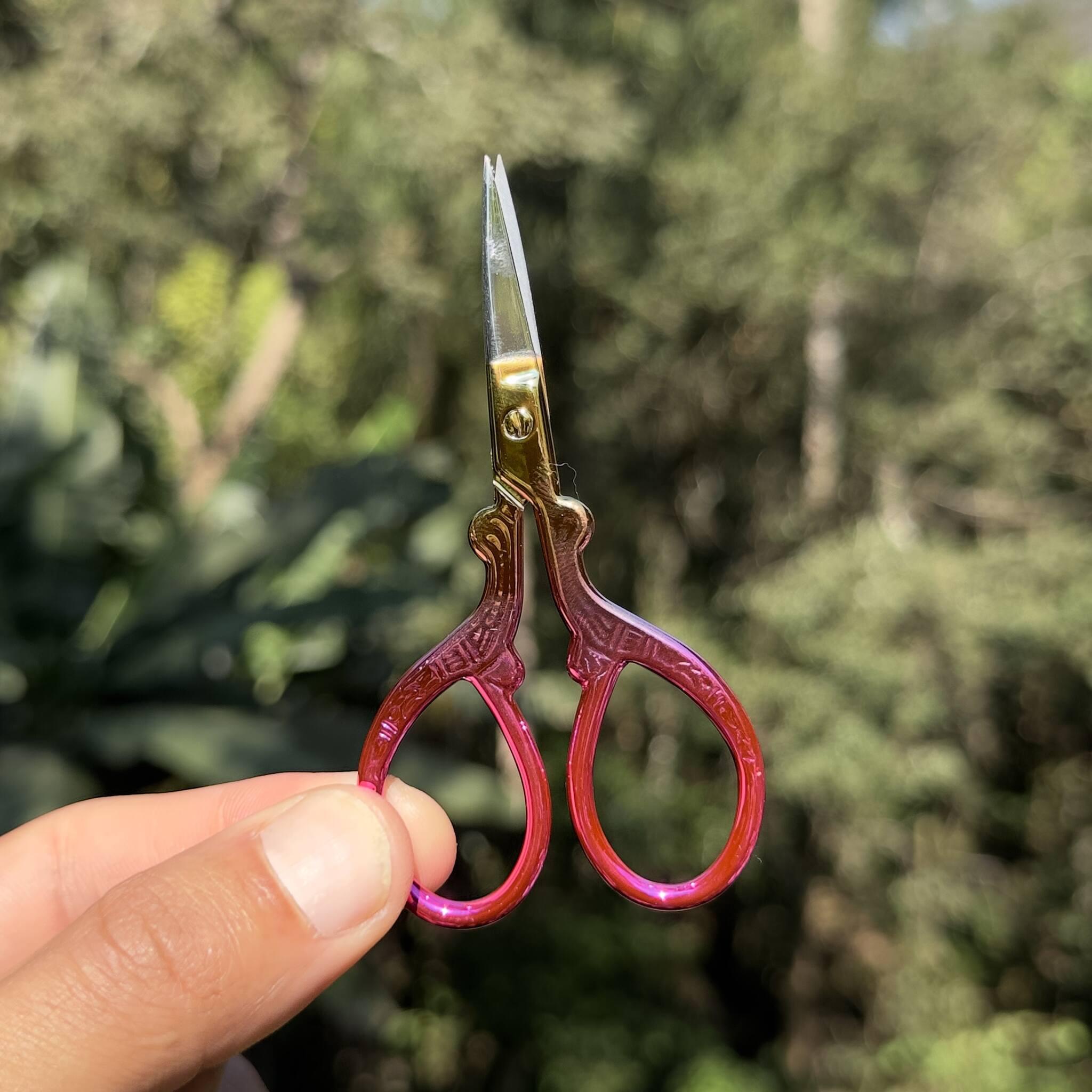 Arabesque Scissors – Pink