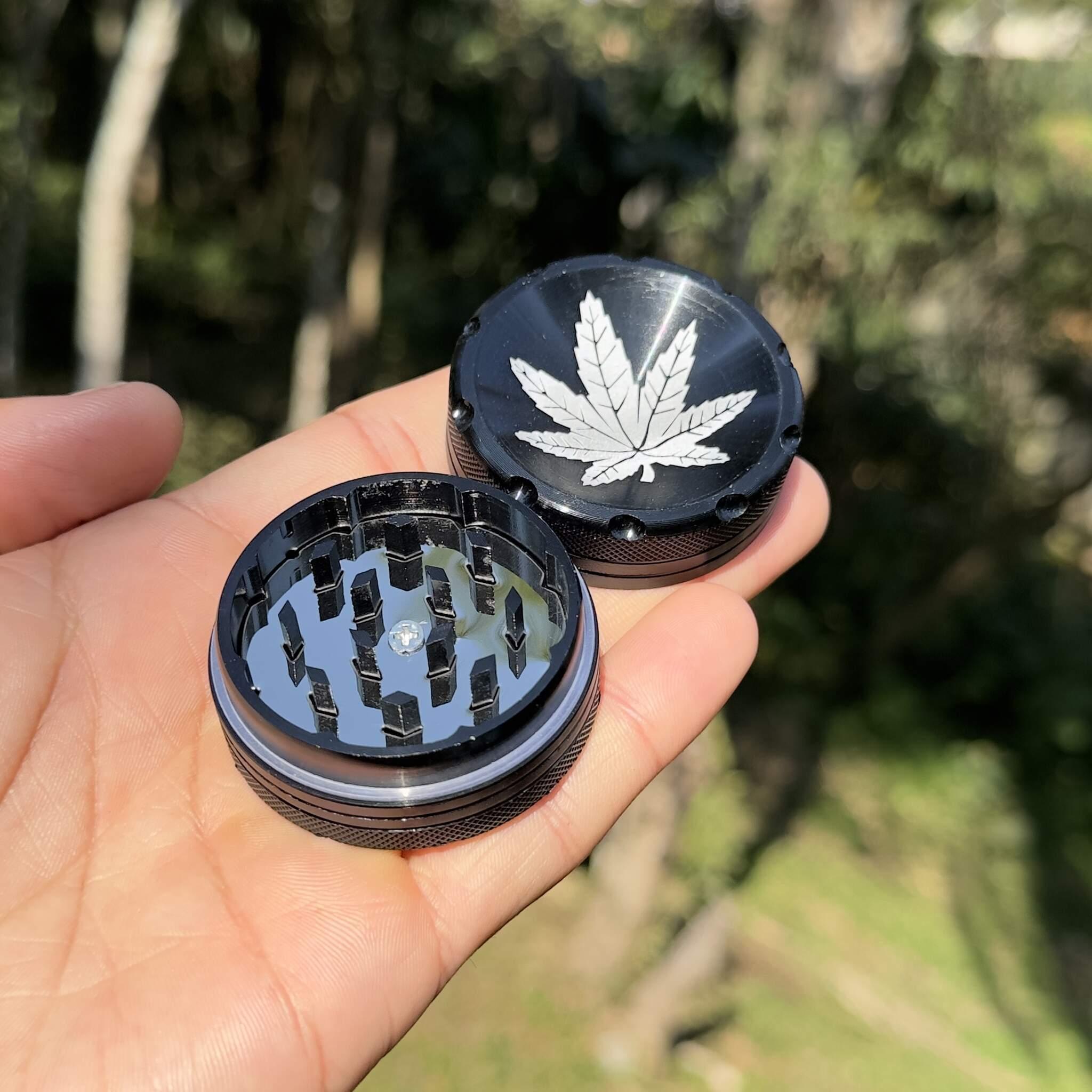 Black Hemp I Ashtray Grinder – 50mm