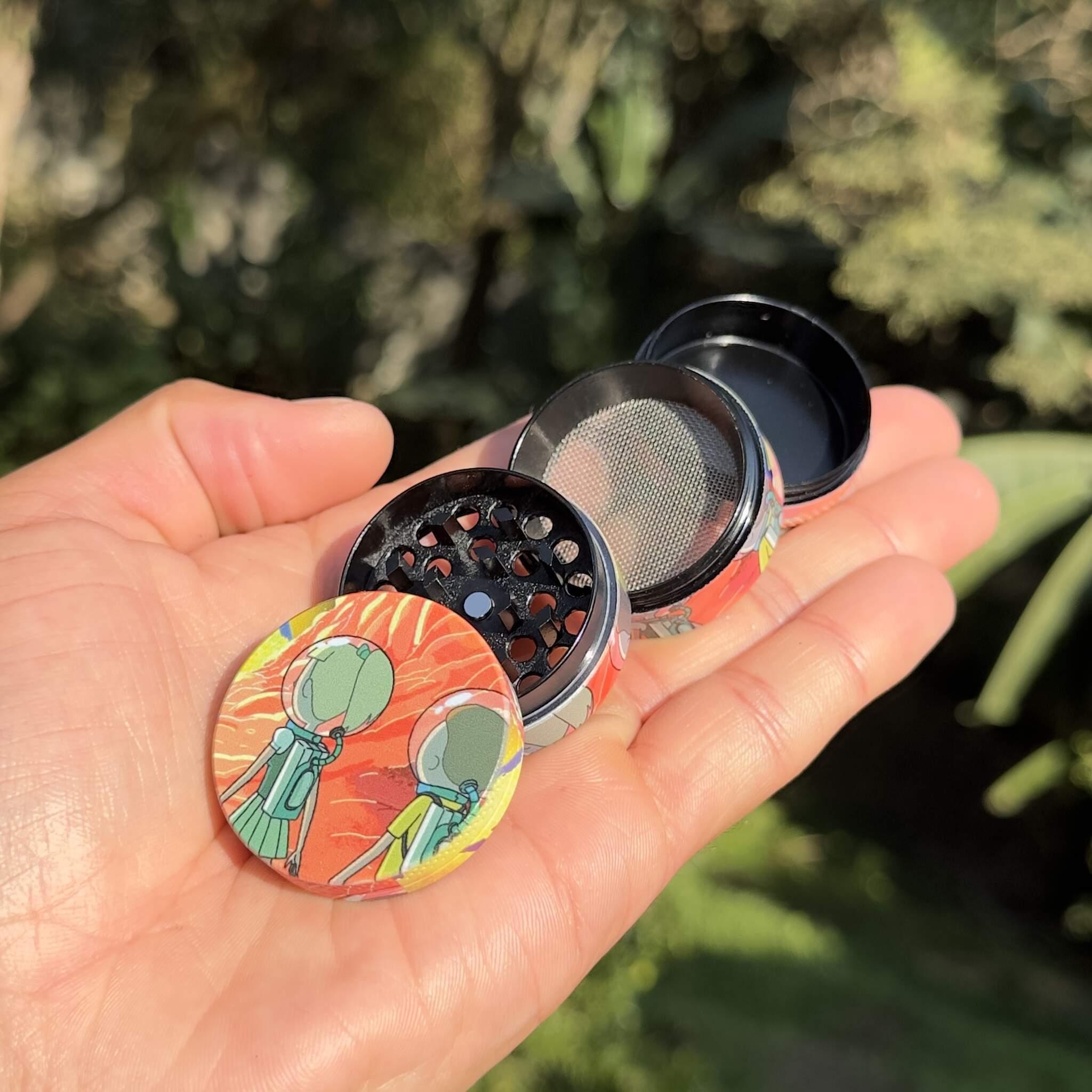 Morty and Jessica 4-piece metal grinder – 40mm