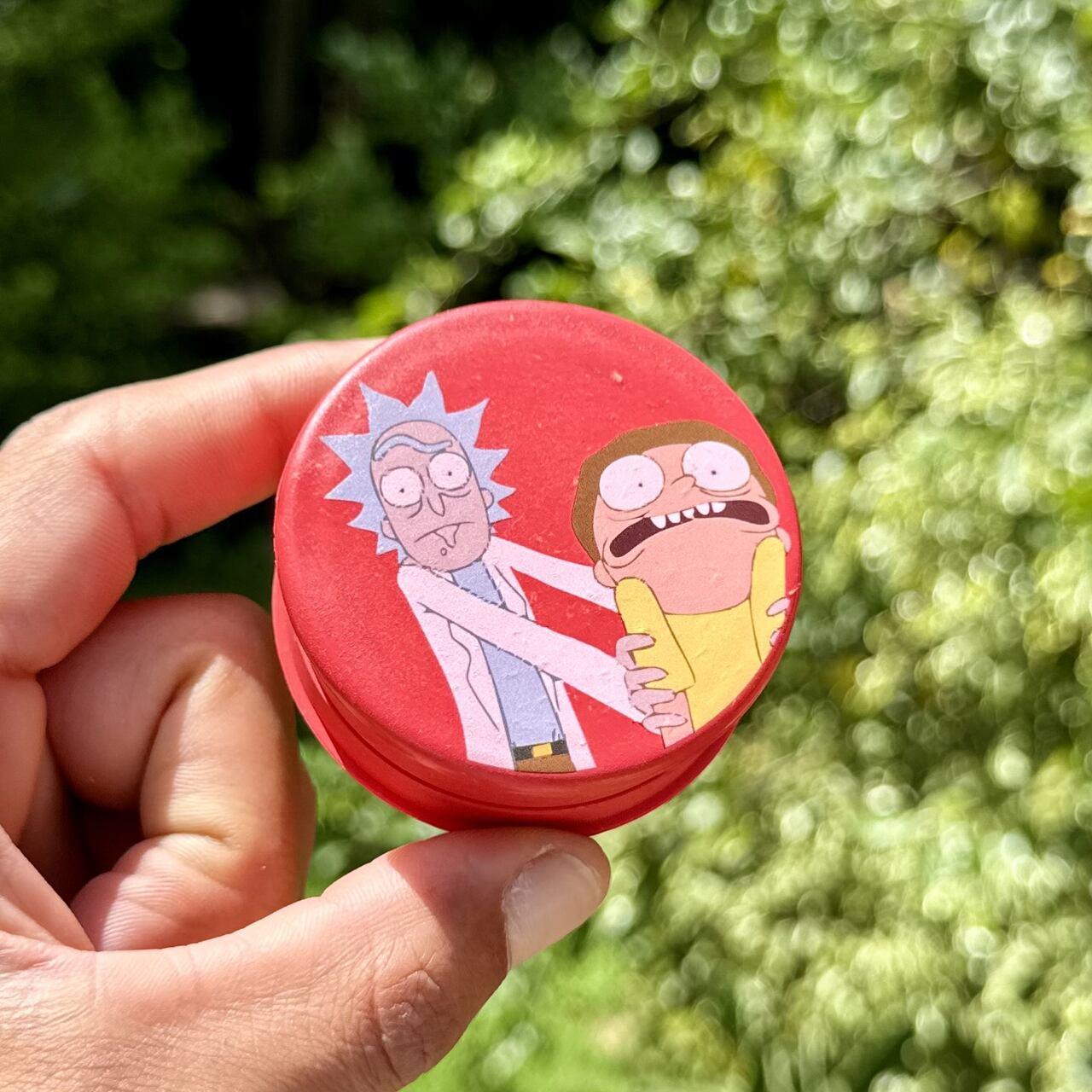 Rick and Morty Coconut Grinder – Red