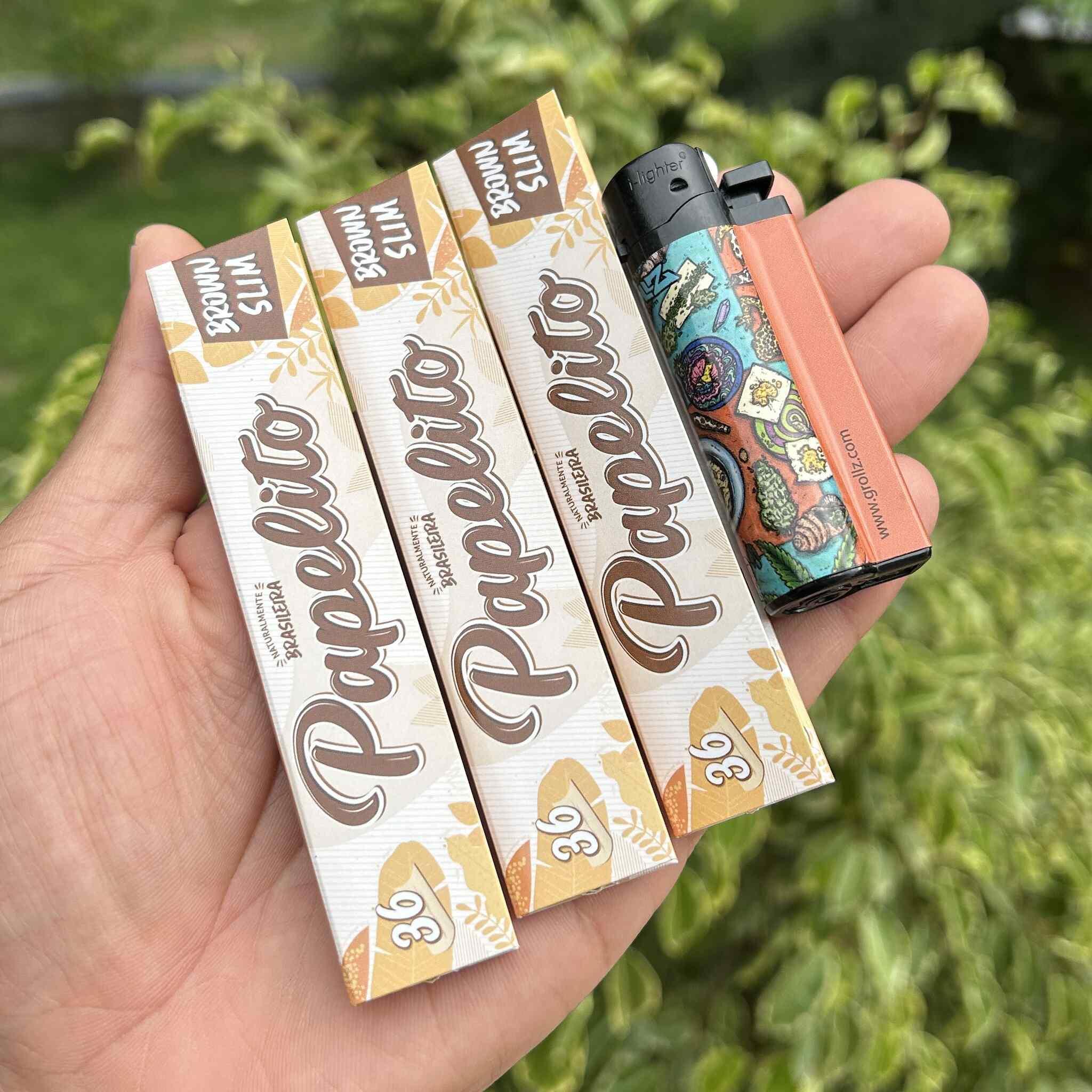 Papelito Supply Combo – 3 Rolling Papers + 1 Lighter
