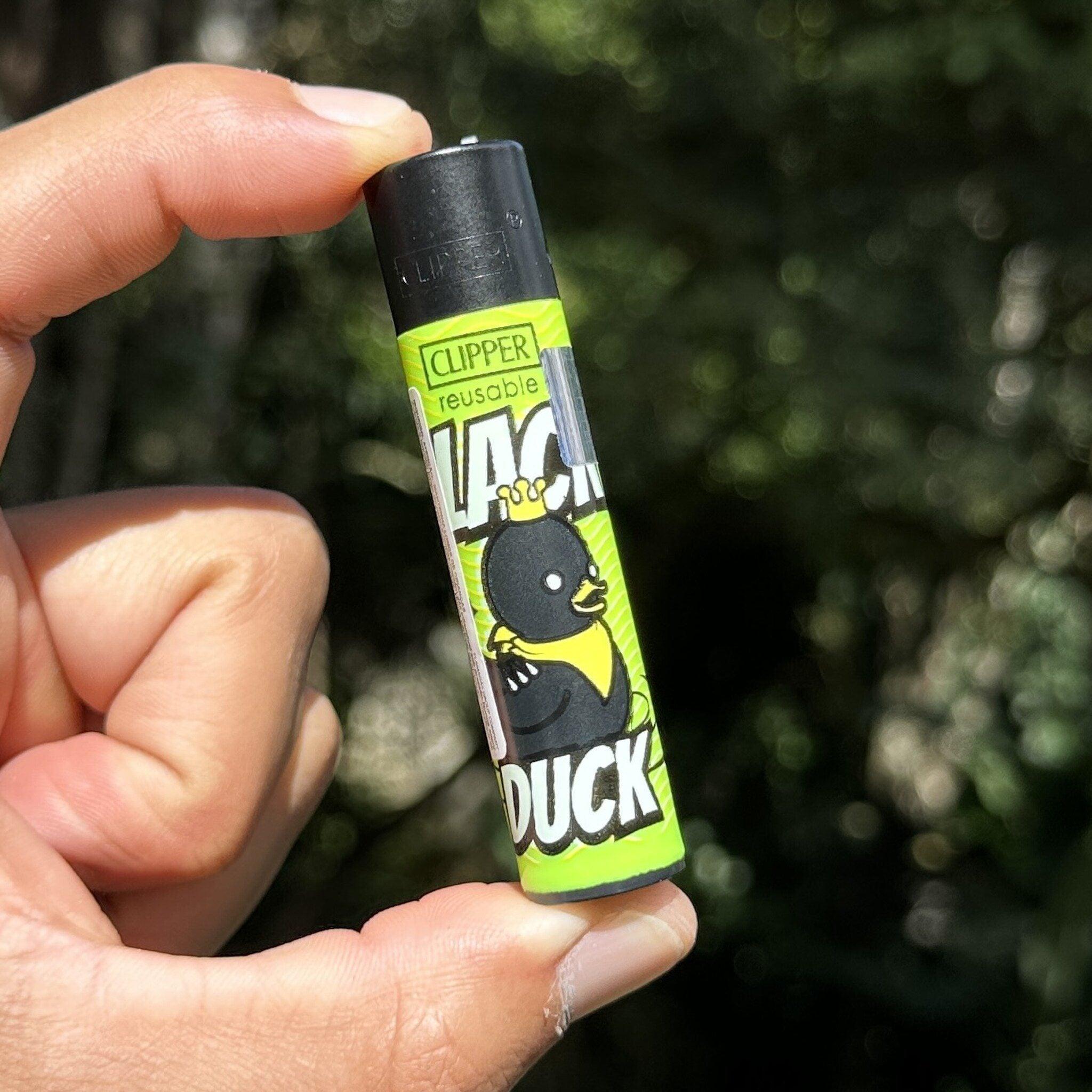 Clipper Black Duck Lighter