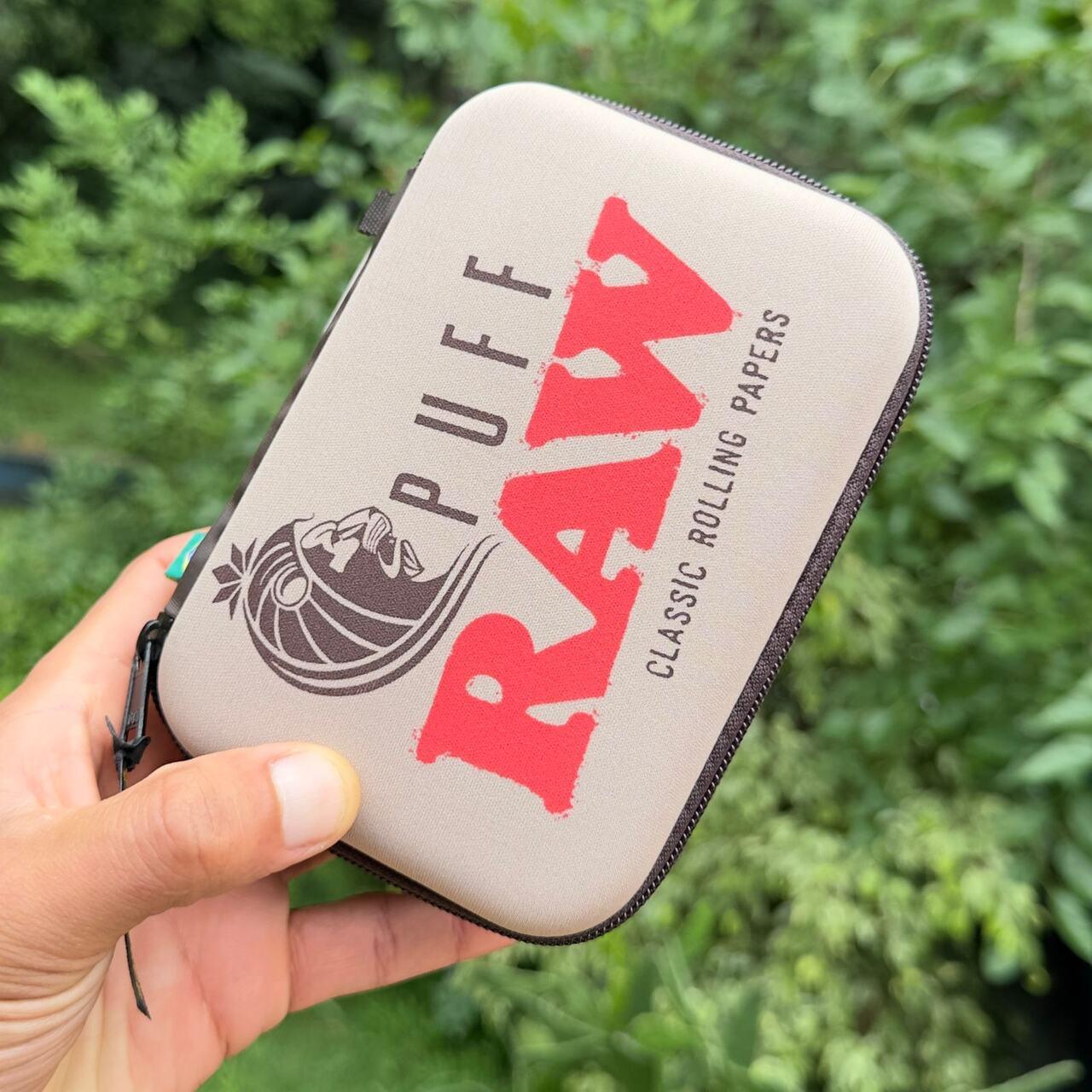 Kit Raw Classic – Case Puff Classic x Raw edição limitada