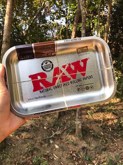 Raw silver rolling tray – Medium