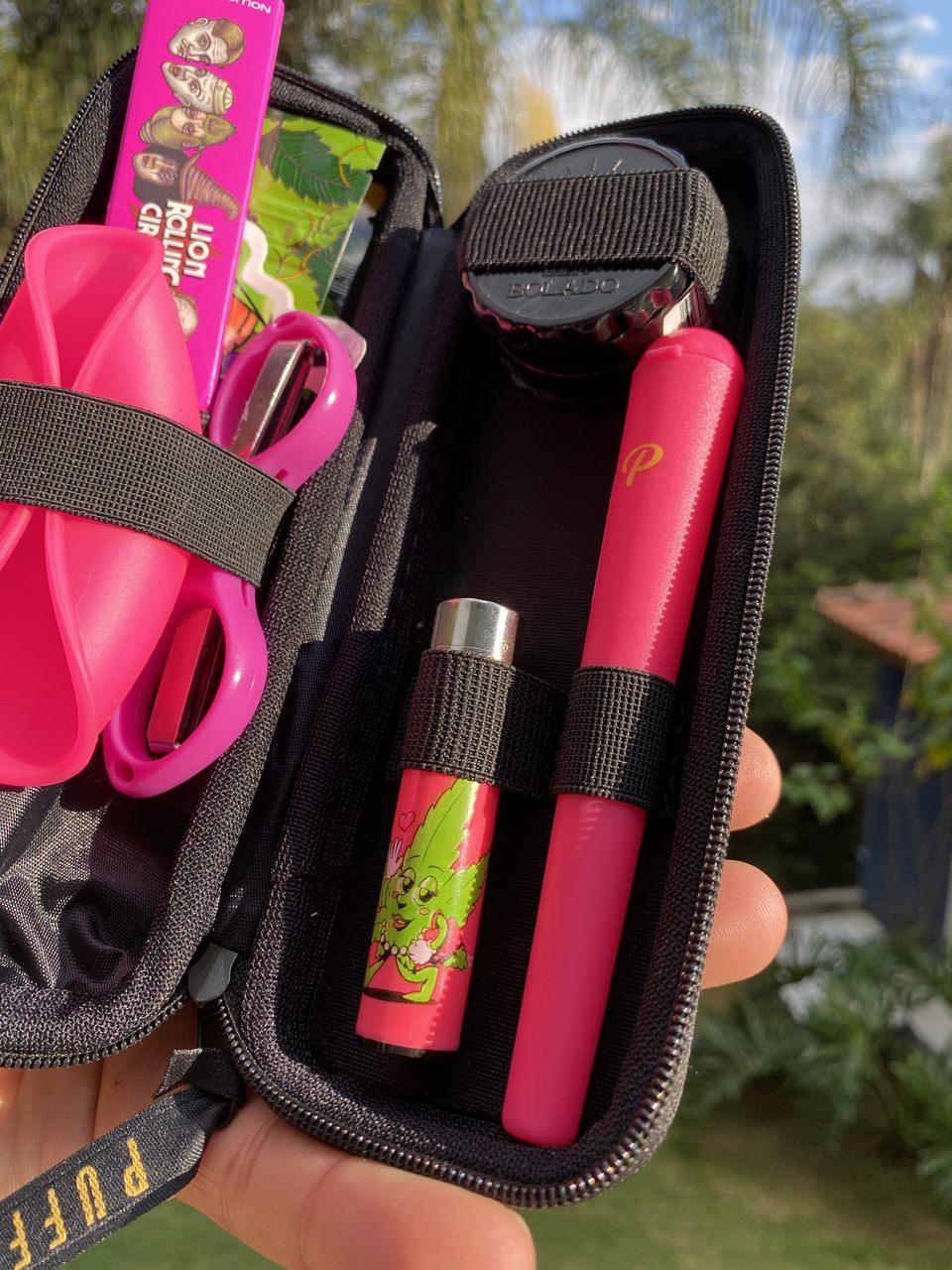 Kit Pink Slim – Black Puff Slim Case