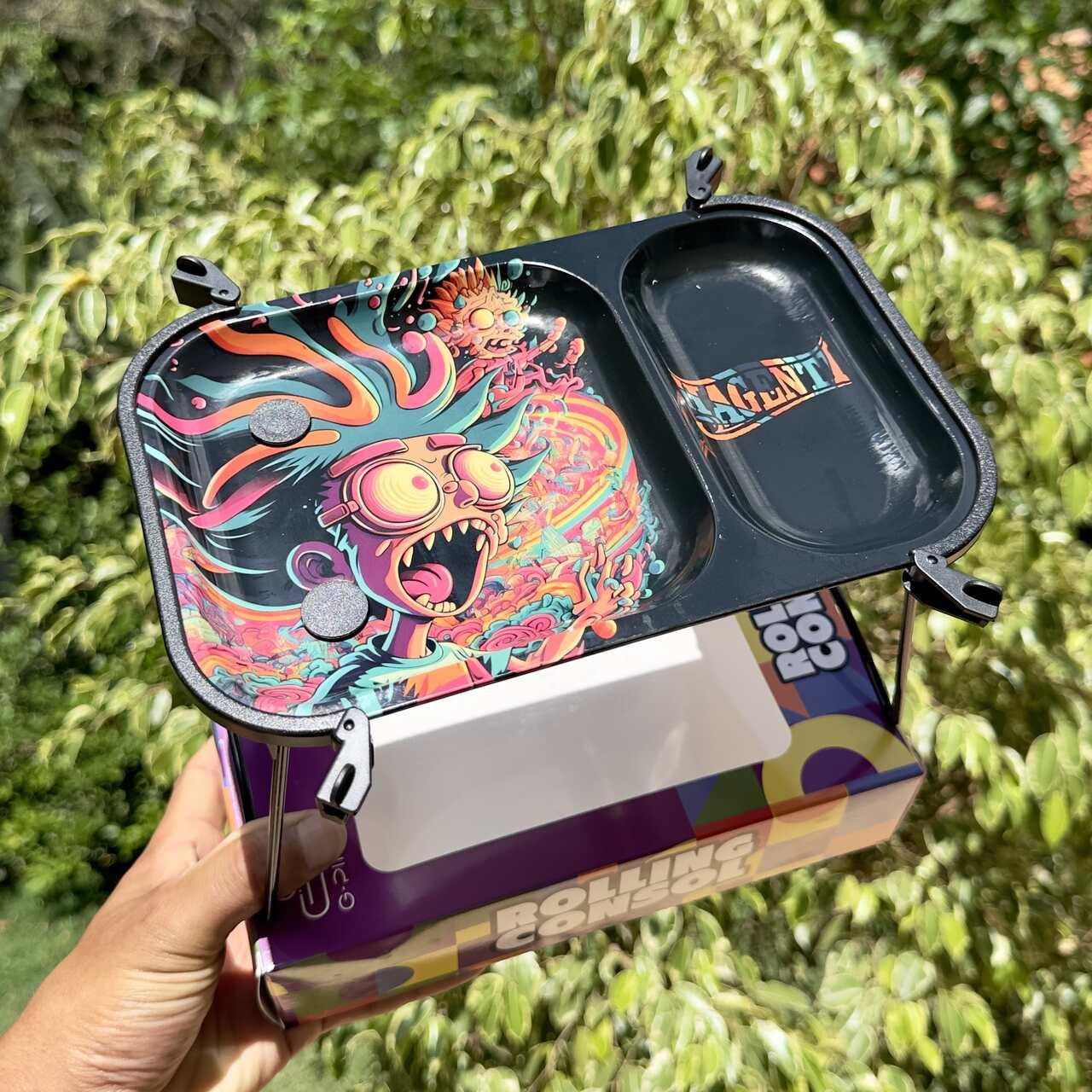 Tray with Stand and Large Lid – Rick