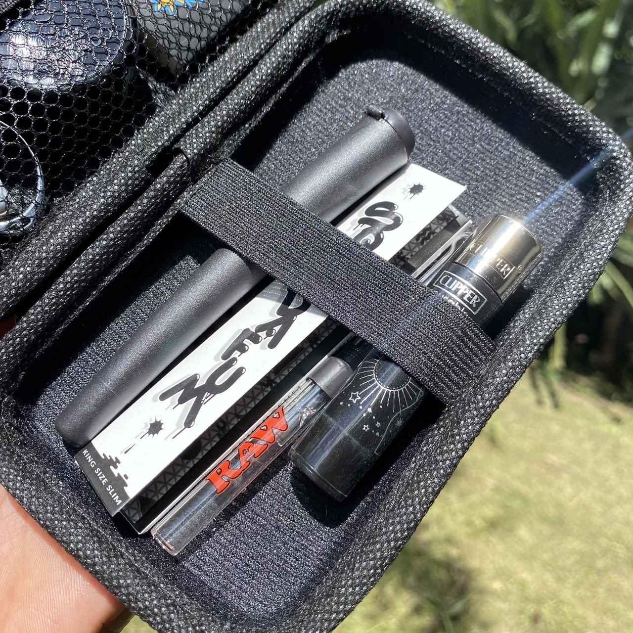 Black Moon Kit